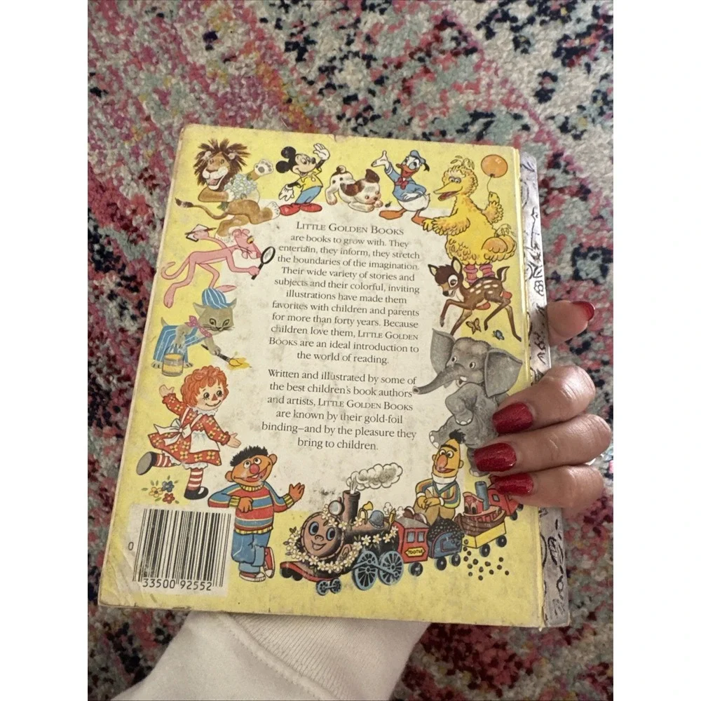 Vintage 1965 We Like Kindergarten A Little Golden Book‎